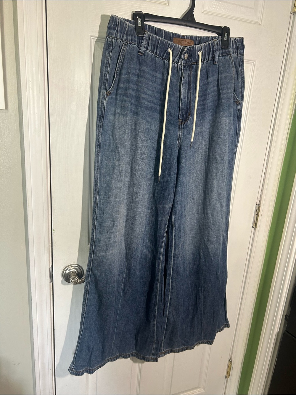 JUDY BLUE MADE TO MOVE WIDE LEG PALAZZO FEATHERWEIGHT ELASTIC WAIST Size 13/31 - Picture 2 of 15